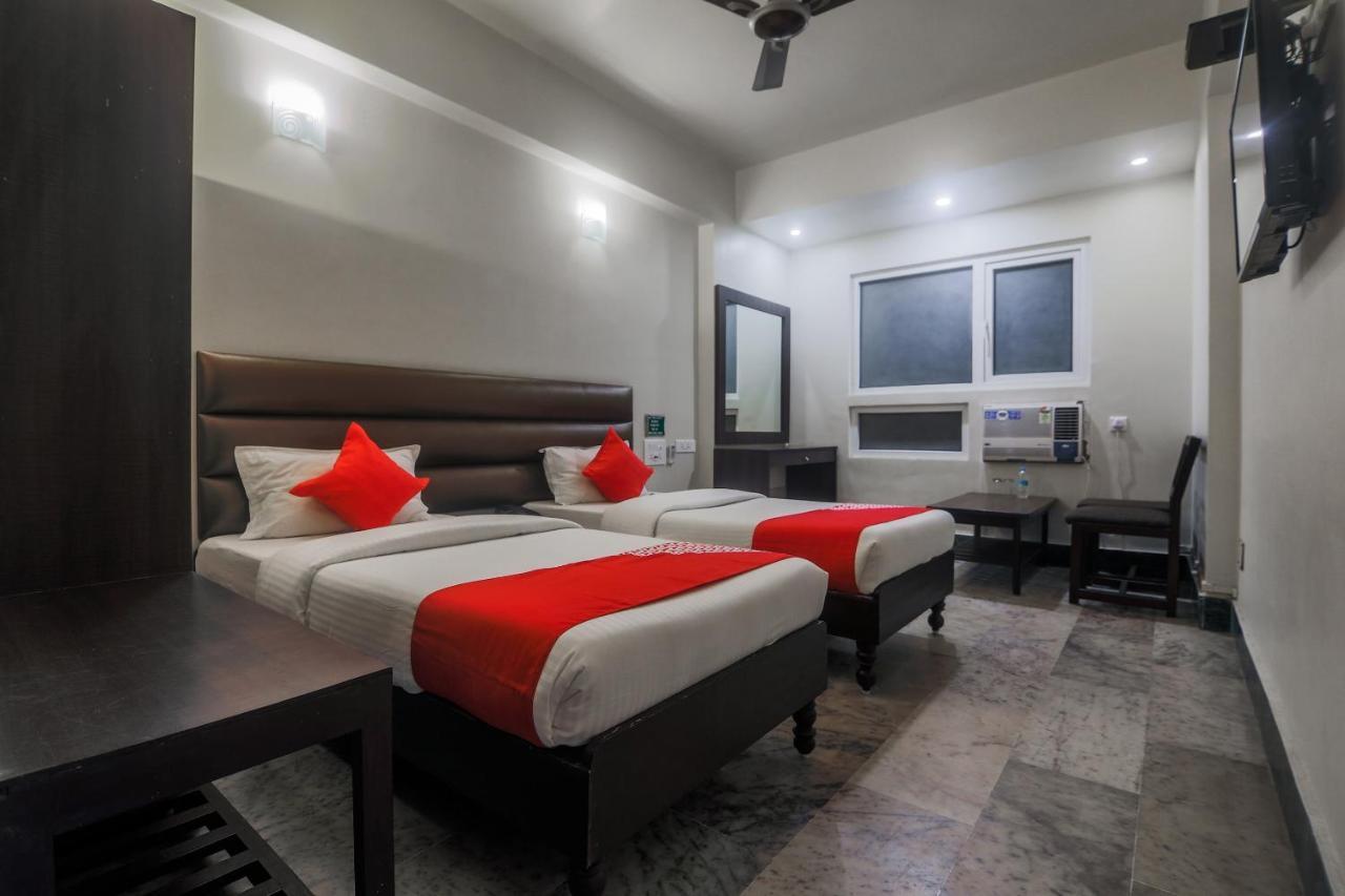 Capital O 14995 Hotel Starline Paltan Bazar Guwahati Exterior foto